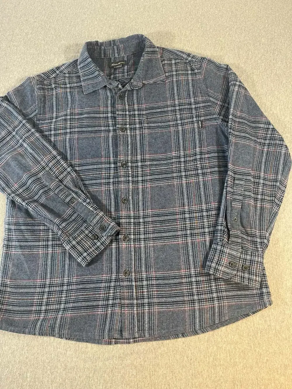 Eddie Bauer  Long Sleeve Blue Plaid Flannel Button-Up Shirt Men’s L